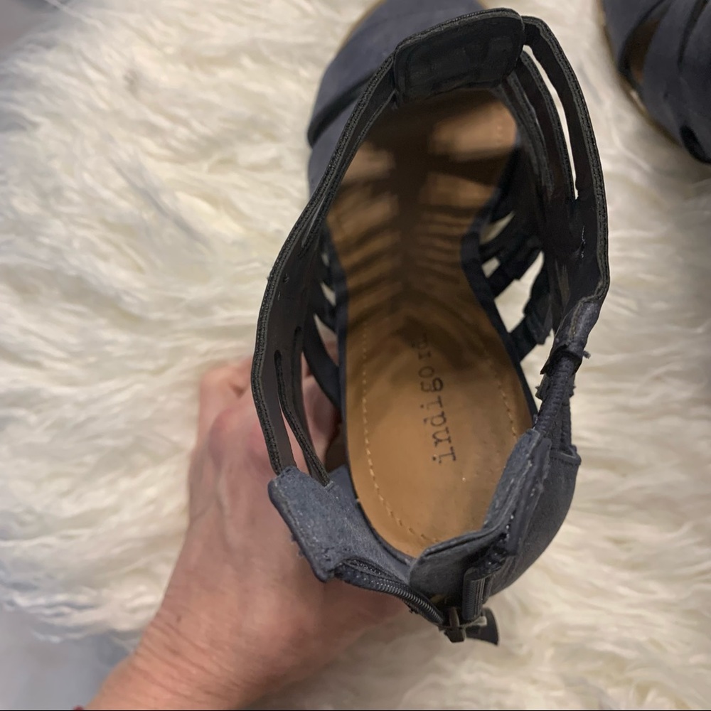 New Indigo Rd. Blue Open Sandal 7.5” M Block Heel Back Zipper - Picture 7 of 8